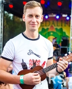 Фото преподавателя музыки - Конопелько Сергей