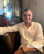 Фото преподавателя - Хачатуров Олег