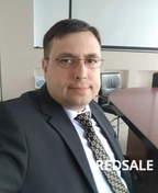 Фото преподавателя математики - Шмелёв Евгений